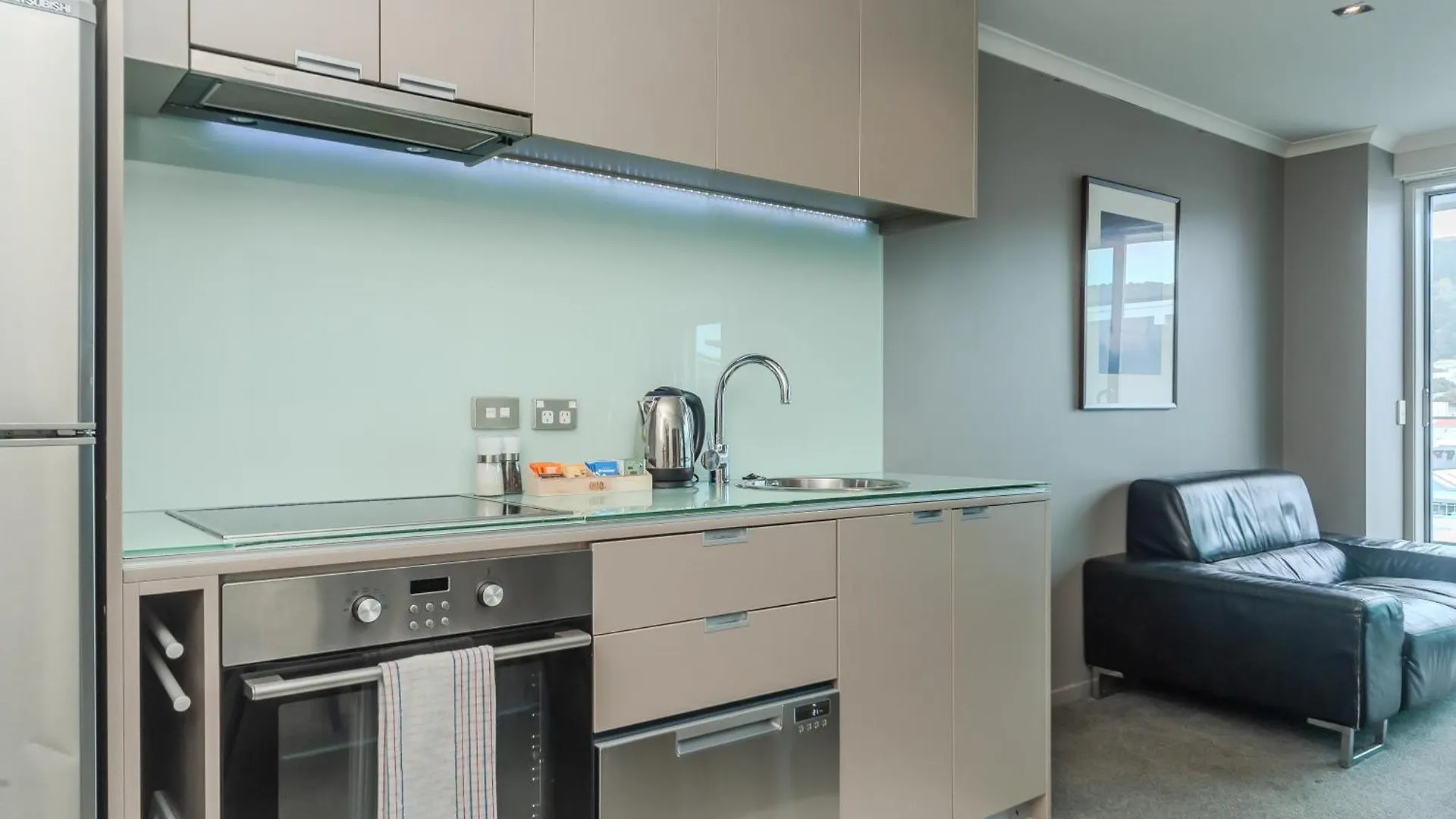 70 Tory Aparthotel Wellington New Zealand