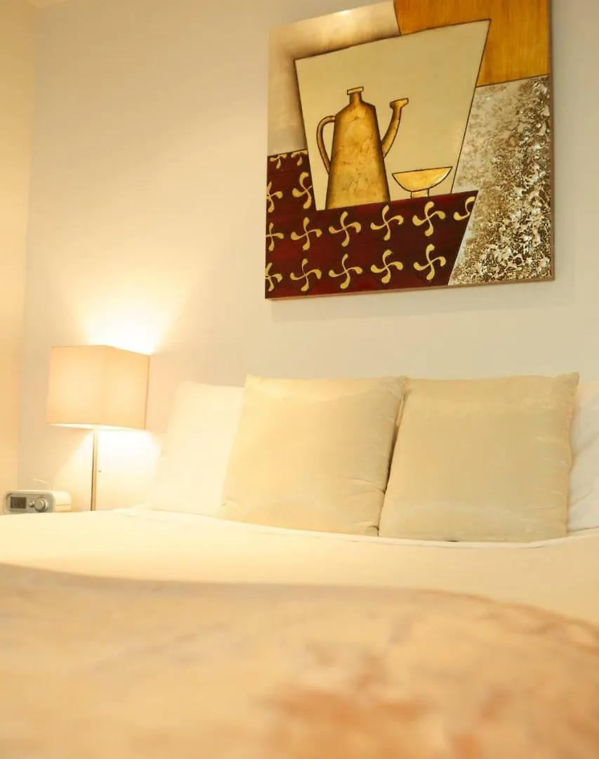 ****  70 Tory Aparthotel Wellington New Zealand