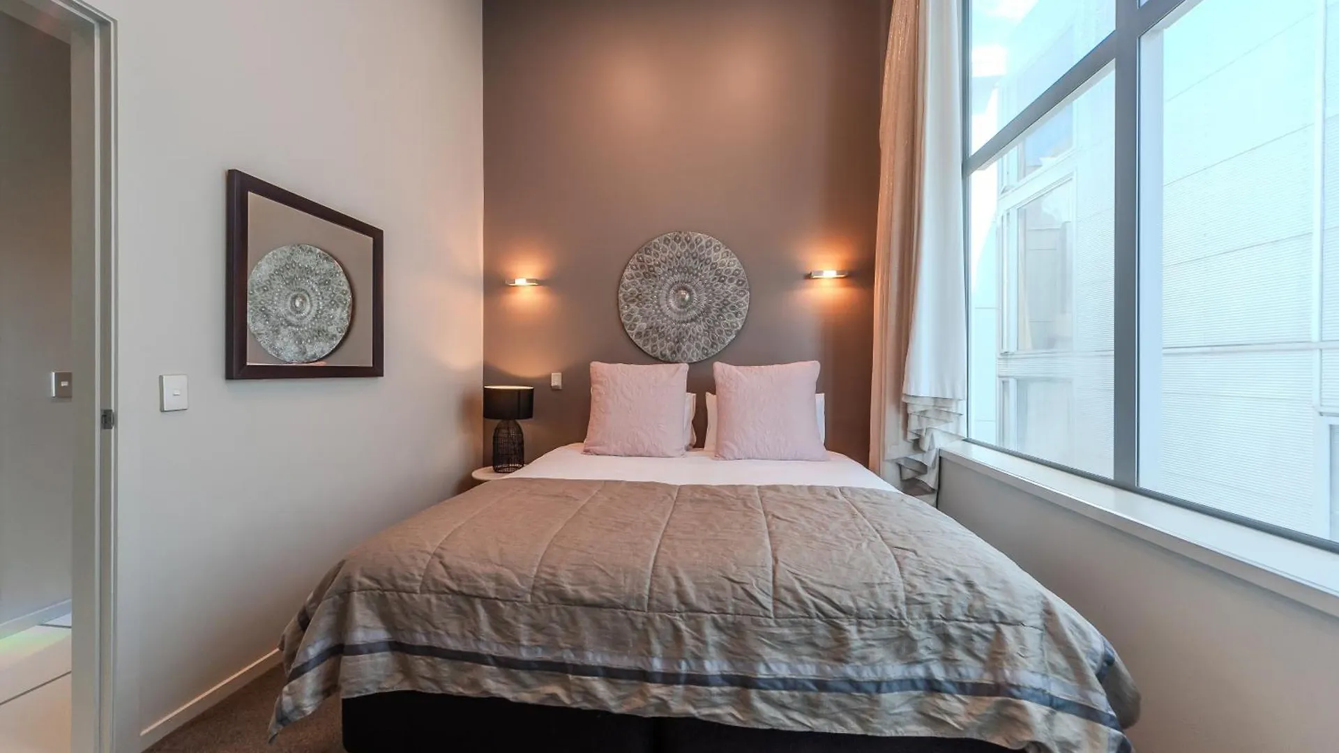 70 Tory Aparthotel Wellington